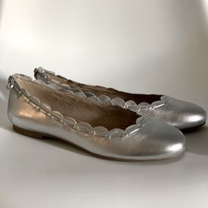 Something silver ~ Beautiful Jack Rogers flats